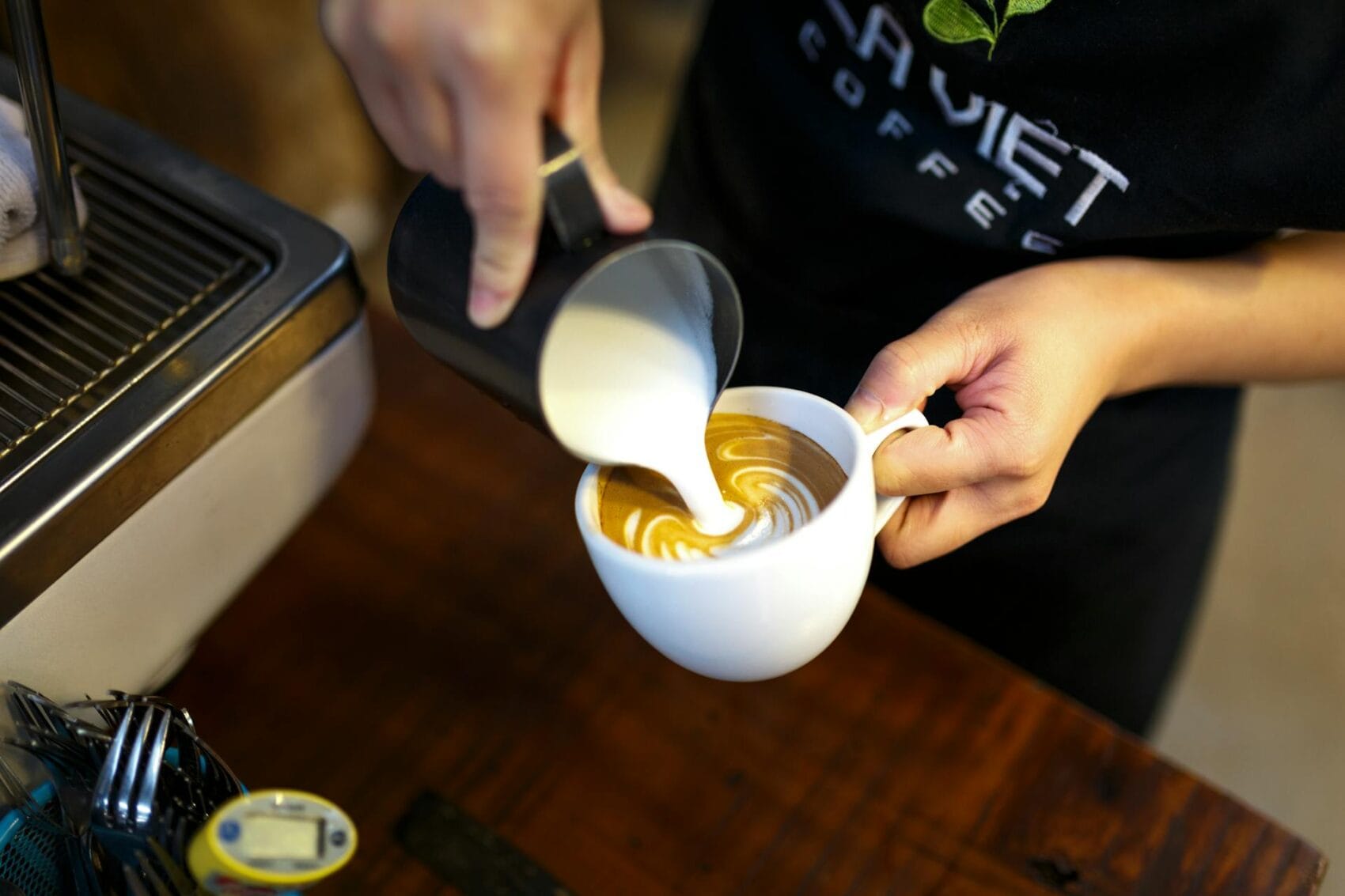 Milk Frothing - the mug mentor
